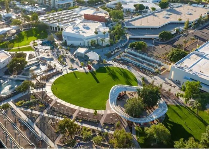 Radiance-brand New 400k Backyard Ent District * Scottsdale